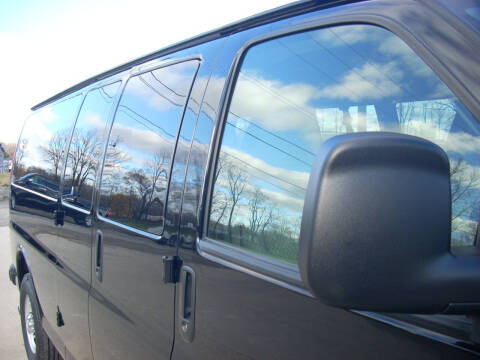 2024 Chevrolet Express LT 3500