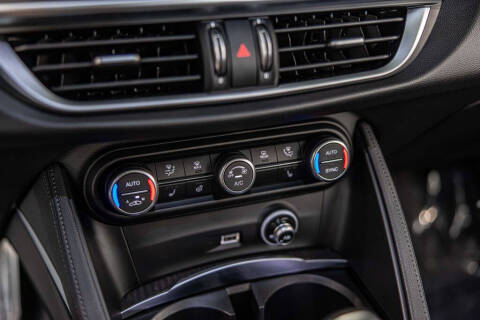 2022 Alfa Romeo Stelvio Ti