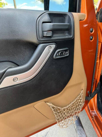 2011 Jeep Wrangler Unlimited Rubicon