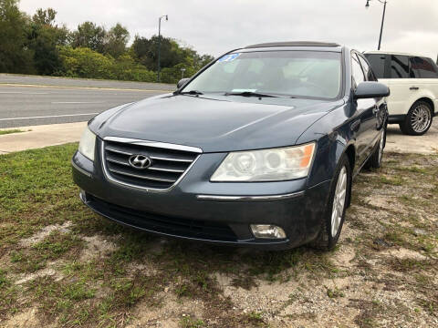 2009 Hyundai Sonata for sale at Executive Motor Group in Leesburg FL