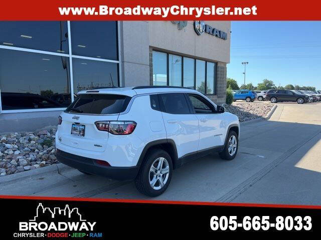 2023 Jeep Compass Latitude