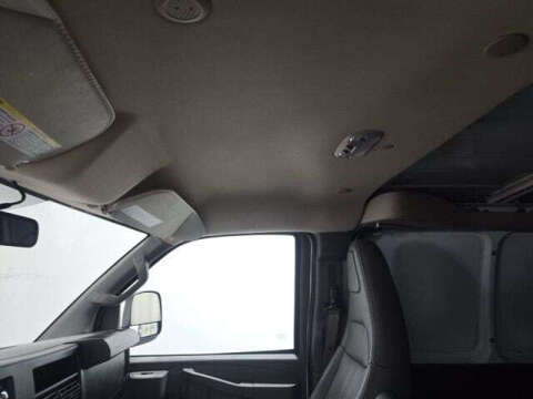 2023 GMC Savana 2500