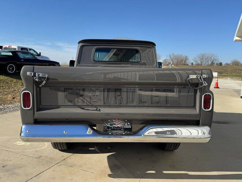 1961 Chevrolet Apache
