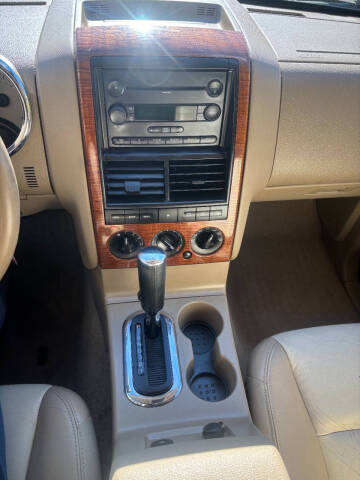 2007 Ford Explorer Eddie Bauer