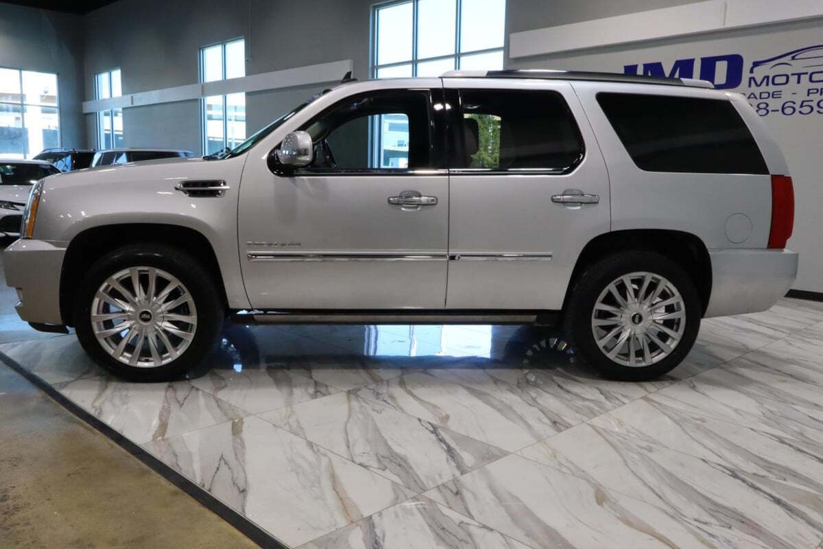 2014 Cadillac Escalade for sale at IMD MOTORS, INC in Dallas, TX