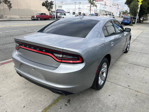 2015 Dodge Charger SXT
