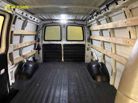 2019 Chevrolet Express 2500