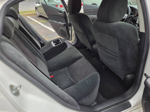 2010 Mazda MAZDA6 i Touring Plus