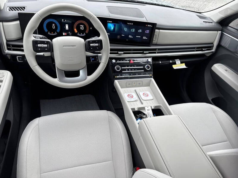 2026 Hyundai Santa Fe SE