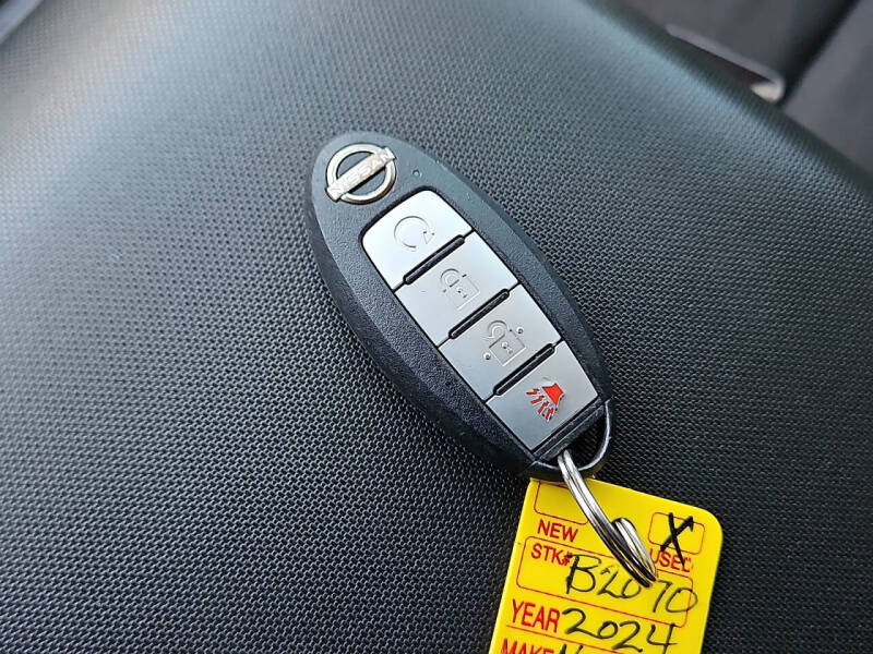 2024 Nissan Frontier