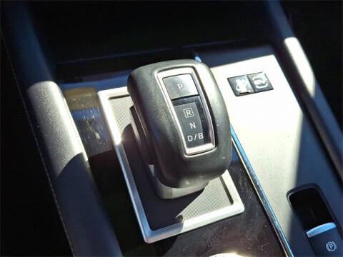 2024 Mitsubishi Outlander PHEV SE