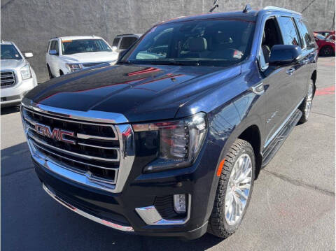2023 GMC Yukon XL SLT