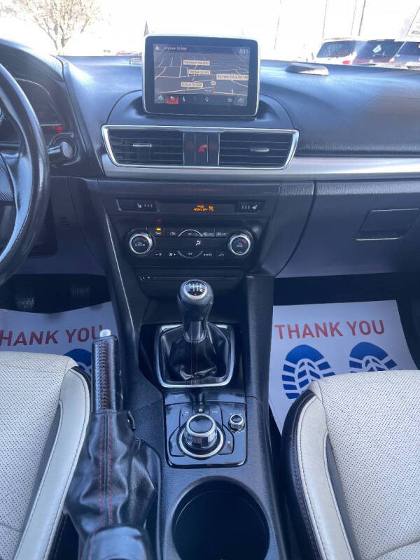 2016 Mazda MAZDA3 s Grand Touring