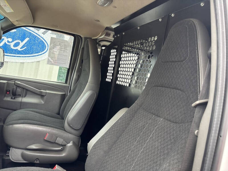 2021 Chevrolet Express 2500