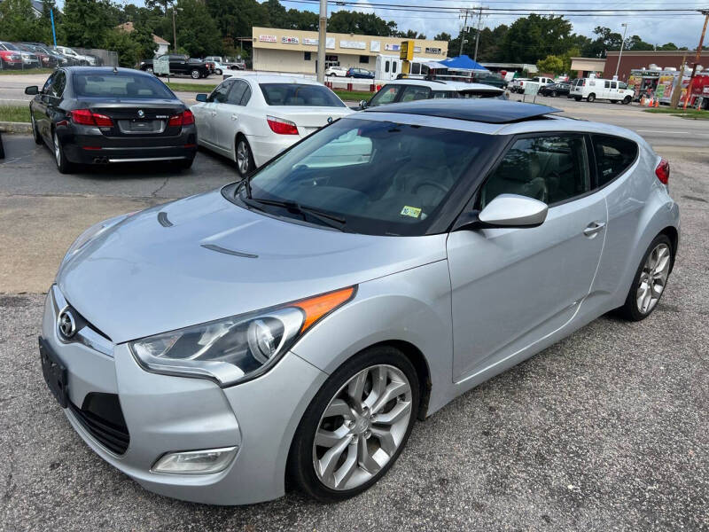 Hyundai Veloster's photo