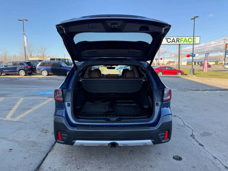 2022 Subaru Outback Touring XT