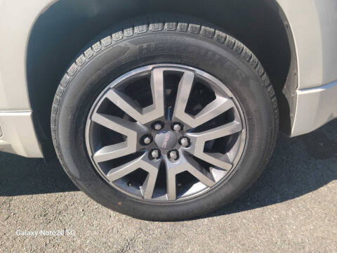 2013 GMC Acadia Denali