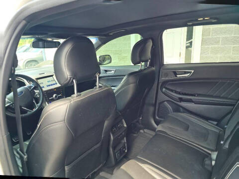 2019 Ford Edge ST