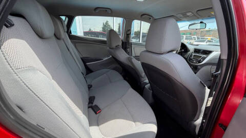 2013 Hyundai Accent GS