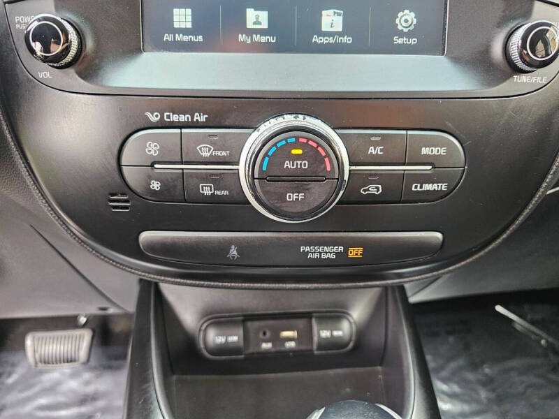 2019 Kia Soul +