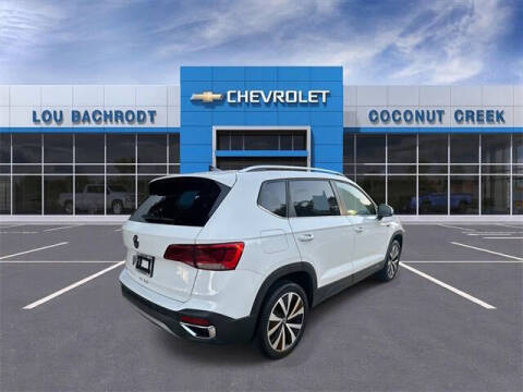 2024 Volkswagen Taos SE