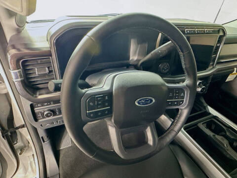 2023 Ford F-450 Super Duty Lariat