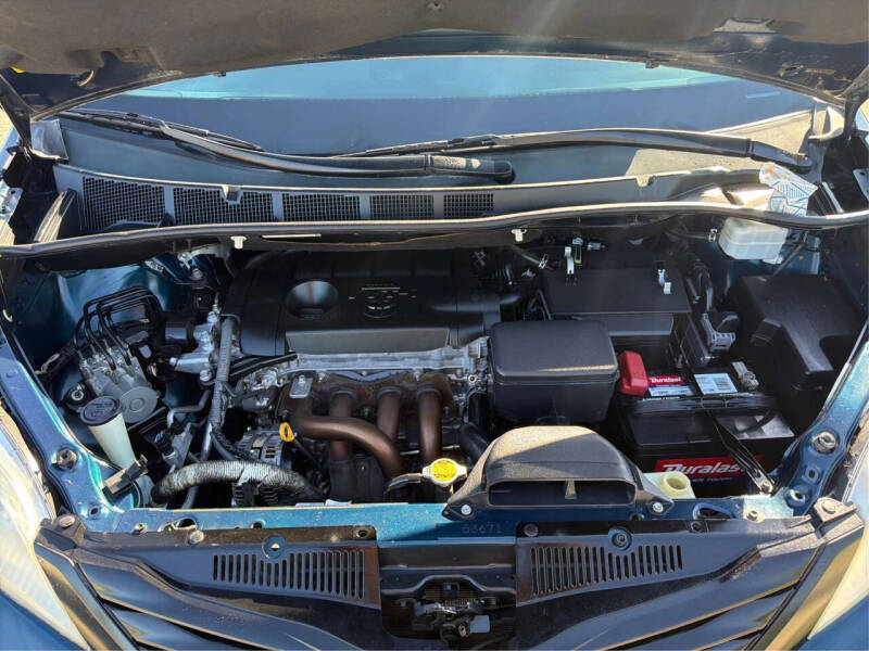 2012 Toyota Sienna