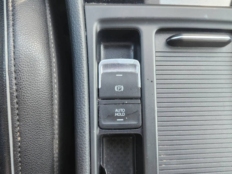 2019 Volkswagen Golf R 4Motion