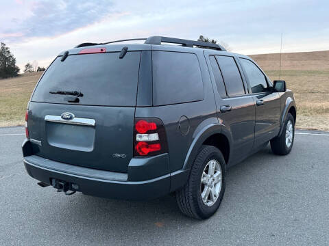 2010 Ford Explorer XLT