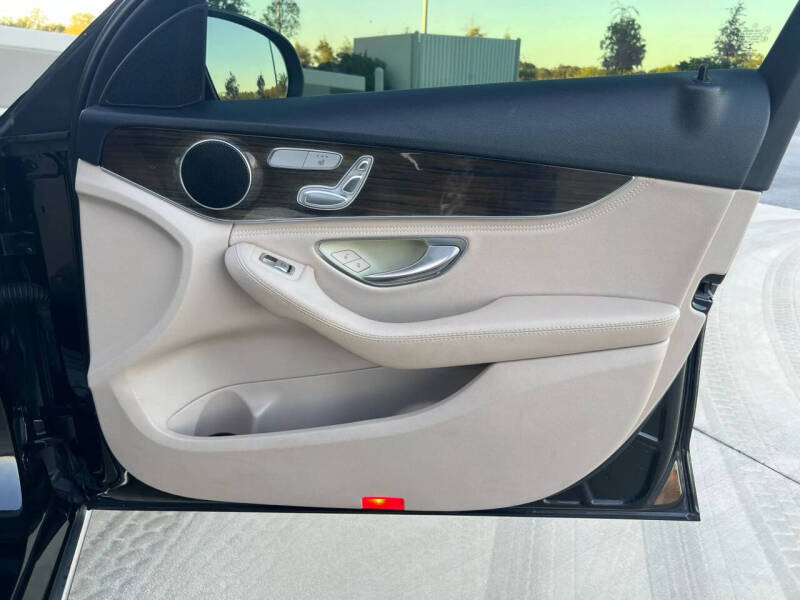 2015 Mercedes-Benz C-Class C 300