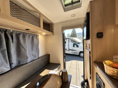 2023 Travel Lite Atom 400A / 10ft Camper