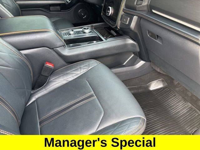 2023 Ford Expedition MAX Platinum