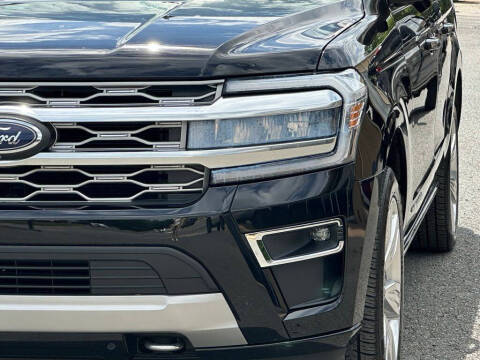 2023 Ford Expedition MAX Platinum
