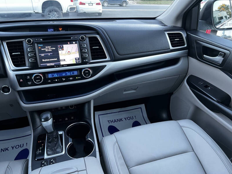 2017 Toyota Highlander XLE