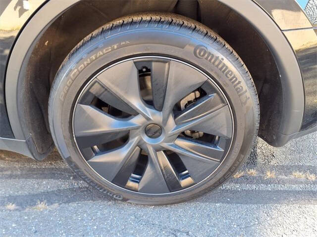 2024 Tesla Model Y Long Range