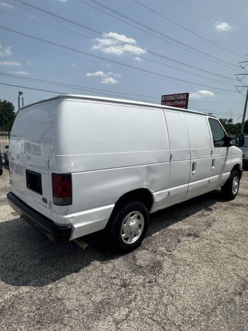 2014 Ford E-Series E-150