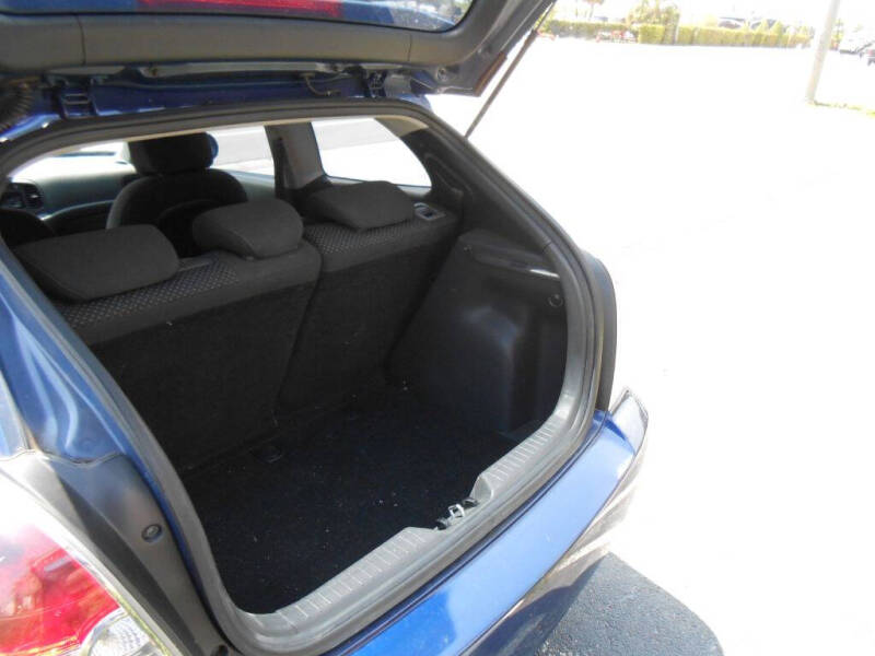 2010 Hyundai Accent Blue