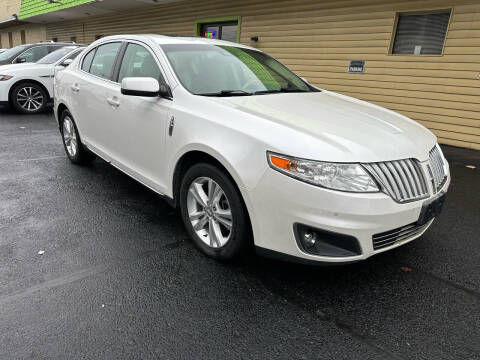 2010 Lincoln MKS