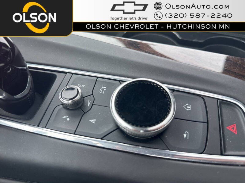 2022 Cadillac Escalade ESV Premium Luxury Platinum