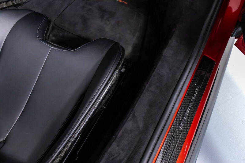2023 Ferrari 296 GTS