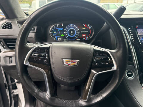 2016 Cadillac Escalade Platinum