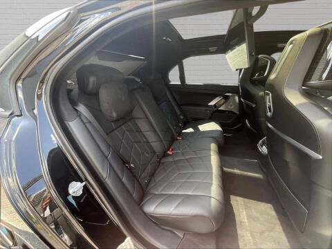 2024 BMW i7 eDrive50