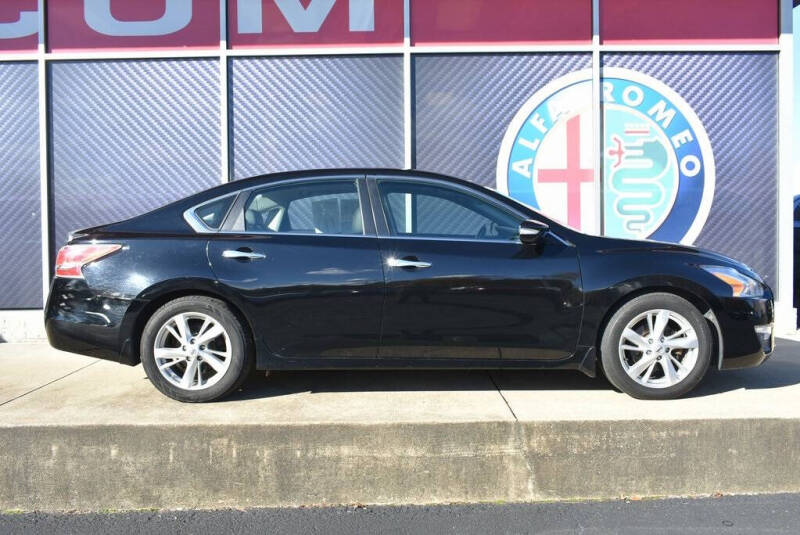 Used 2014 Nissan Altima SL with VIN 1N4AL3AP3EC403071 for sale in Strongsville, OH