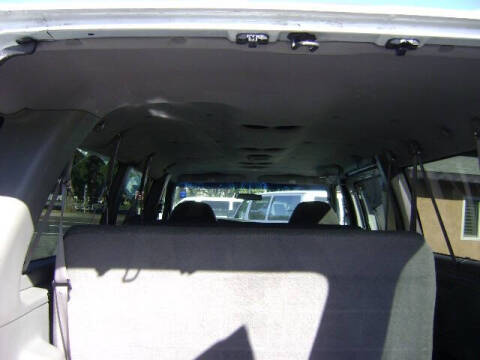 2001 Ford E-Series E-350 SD XL