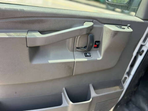 2020 Chevrolet Express 2500