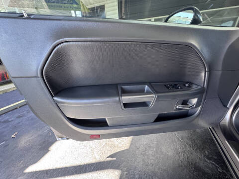 2013 Dodge Challenger R/T Plus