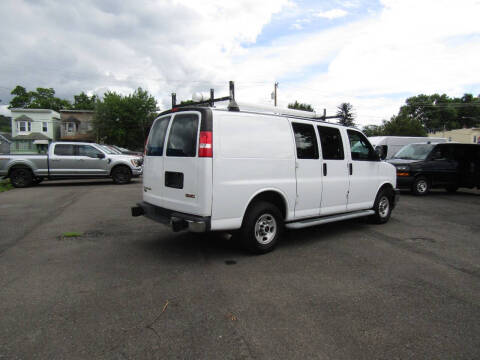 2018 GMC Savana 2500