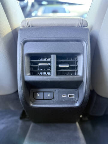 2019 Cadillac XT4 Luxury