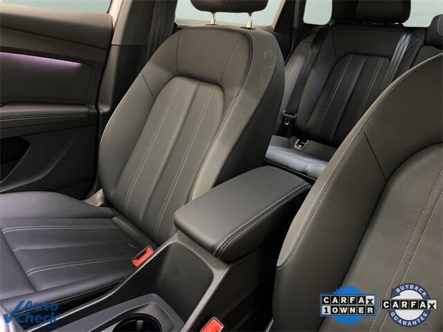 2024 Audi Q4 e-tron quattro Premium Plus 50