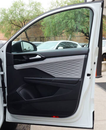 2022 Volkswagen Taos S